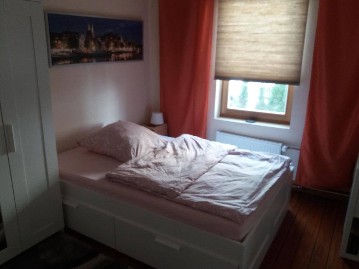 Pensionszimmer Luetzowzimmer Lübeck Exterior foto